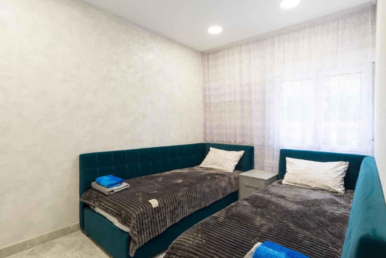 Dream House Rooms Malaga - Habitacion En El Apartemento מראה חיצוני תמונה