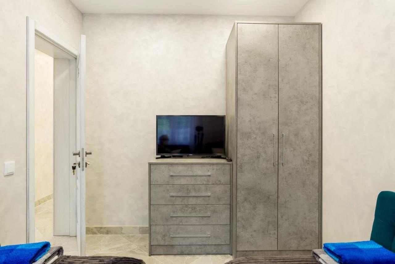 Dream House Rooms Malaga - Habitacion En El Apartemento מראה חיצוני תמונה