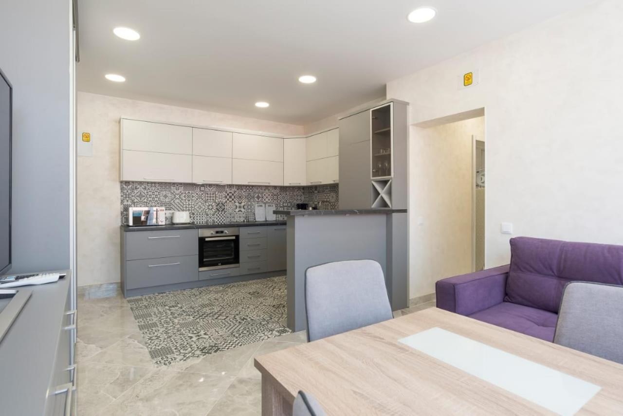 Dream House Rooms Malaga - Habitacion En El Apartemento מראה חיצוני תמונה